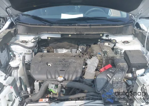 2022 Mitsubishi Outlander Sport 2.0 Be 2Wd/2.0 Es 2Wd/2.0 Le 2Wd/2.0 S 2Wd from USA, damaged, VIN JA4APUAU2NU003503